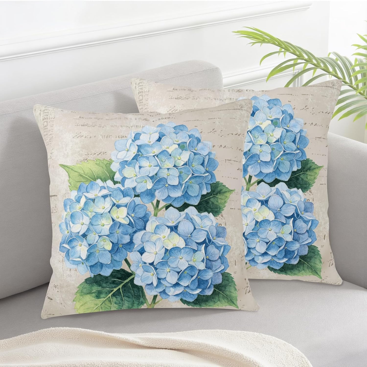Pillow Covers of Vintage Blue  - Pillow Insert 18X18 recensione e prezzo