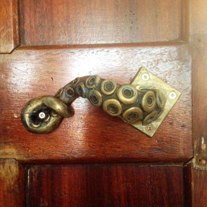 Vintage Octopus Door Knob Outd - Vintage Home Textiles recensione e prezzo